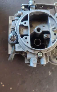 کاربراتور نیسان قدیمی کف پایین نو نو
