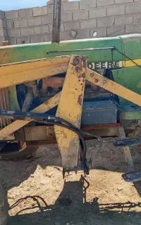 تراکتور جاندیر6سیلندر 3140