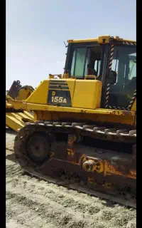 فروش یک دستگاه بلدوزر D155A سریال86000
