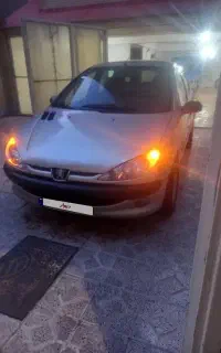 پژو ۲۰۶مدل۸۴