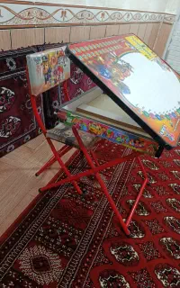 میز تحریر در حد نونو