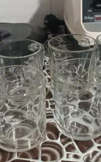 دو دست استکان چای خوری