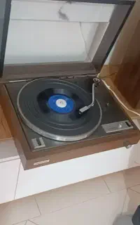گرامافون پایونیر