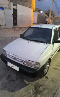 پراید سفید