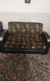 فروش یک دست مبل و بوفه