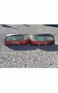 چراغ عقب پارس