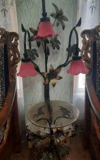 آباژور سه شاخه ای لاله همراه با میز تلفن