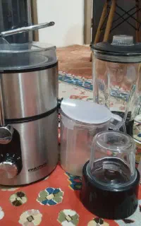 آبمیوه گیری ۴کاره