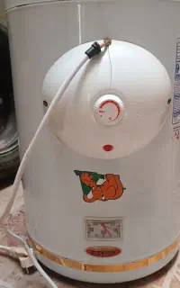 آبگرمکن دنا گستر