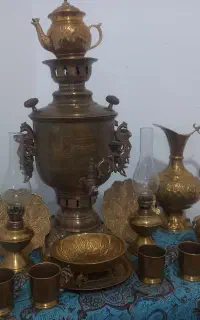 سرویس سماور ذغالی ساعت دیواری برنجی