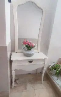 آینه و کنسول چوبی