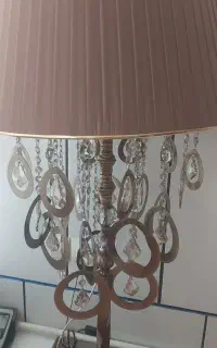 آباژور کنار سالنی