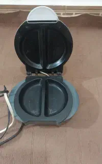 دستگاه ساندویچ پز