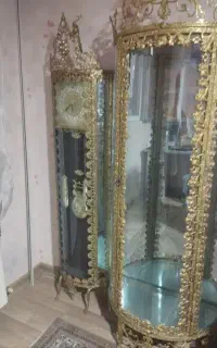 فروش بوفه و ساعت برنزی