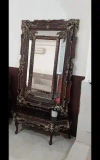 آینه و کنسول