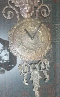ساعت برنز دیواری