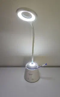 چراغ مطالعه شارژی