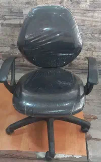 صندلی چرخدار
