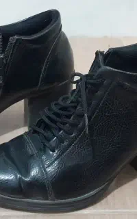 کفش زنونه