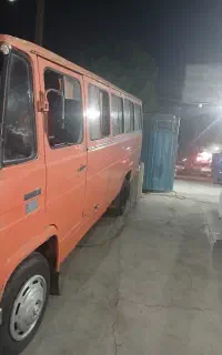 مینی بوس بنز ۱۷نفره سقف کوتاه