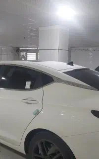 کی ام سی J7