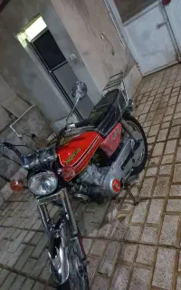 موتور ۱۲۵cg درجه یک مدارک کامل