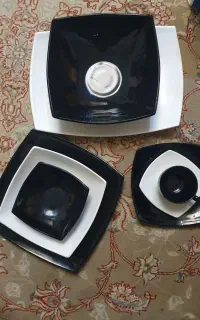 سرویس آرکوپال فرانسه سفید و مشکی