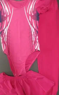 لباس ژیمناستیک