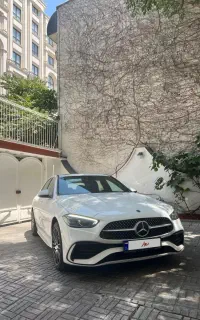 سی۲۰۰ مدل ۲۰۲۵ آپشن استاندارد با گرم و سرد و صندوق
