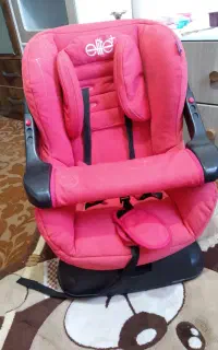 صندلی ماشین
