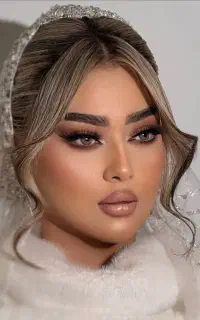 میکاپ و شنیون عروس و همراه