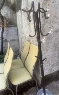چوب رختی ایستاده