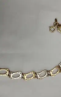 دستبند طلا و انگشتر فاکتور دار