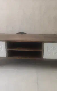 میز تلویزیون