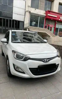 i20