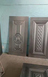 رنگ آمیزی در و پنجره