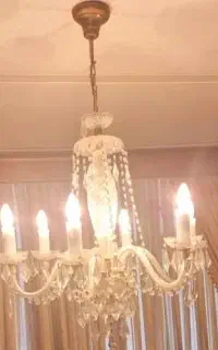 یک جفت لوستر کریستال چک آنتیک و کاملا ارجینال