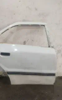 در سمند  معمولی درب سمت راست عقب... سپر عقب الکس