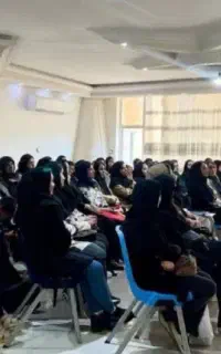 کار درمنزل