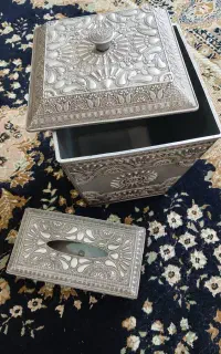 سطل و جا دستمالی