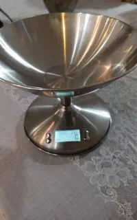 ترازوی دیجیتال کاملا نو