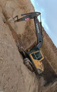 بیل ولوو ۲۱۰ پمپچه