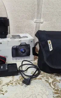کنون80d