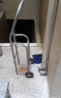 چرخ حمل کپسول