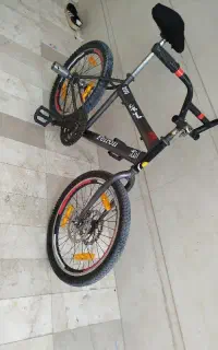دوچرخه ۲۰لاتانی