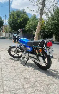 فروش موتورسیکلت همتاز