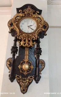 ساعت دیواری