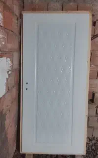 درب اتاق خواب با چهارچوب