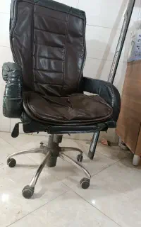 صندلی چرخ دار مدیریت مناسب برای مغازه و..‌