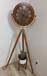 ساعت ایستاده (تلسکوپی)